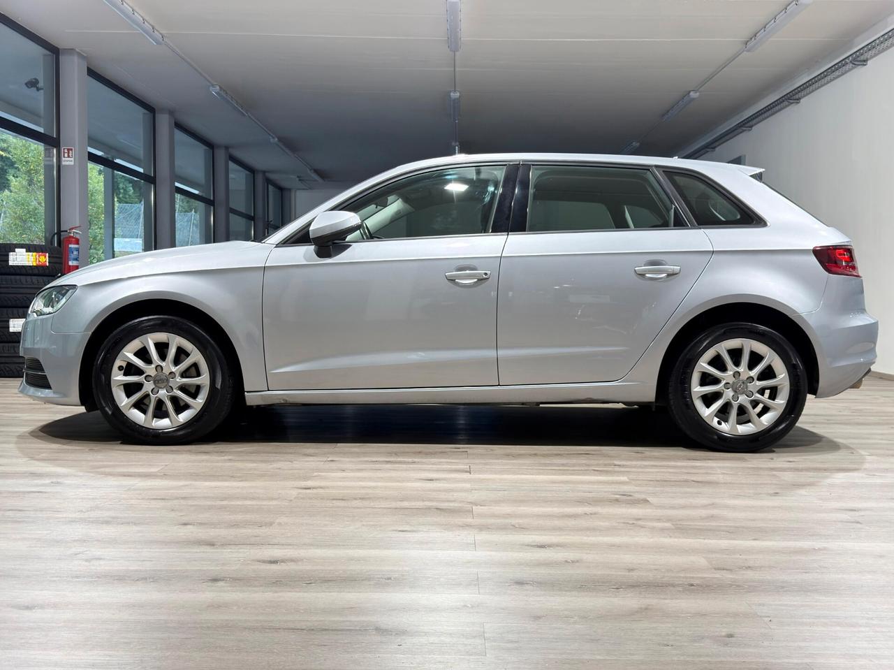 AUDI A3 SPORTBACK 1.6TDI 110CV S-TRONIC