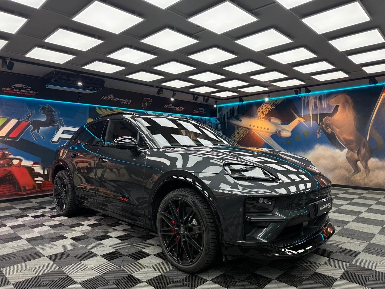 Porsche Macan EV Turbo (595)
