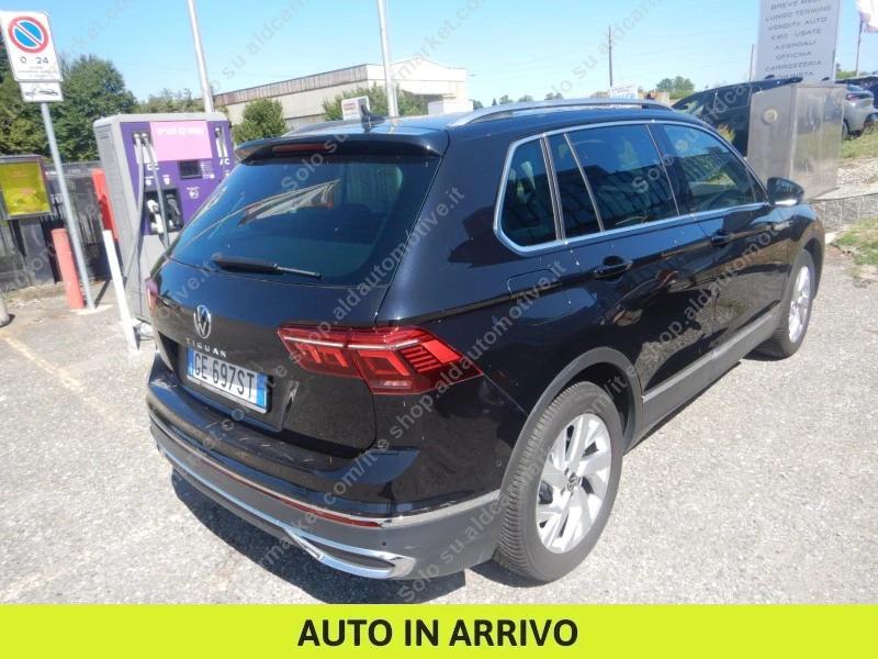 Volkswagen Tiguan 2.0 TDI SCR Elegance DSG