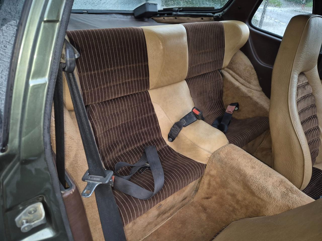 Porsche 924 2.0