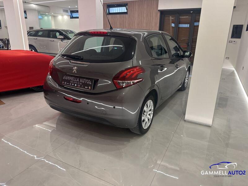 Peugeot 208 BlueHDi 75 5 porte Allure