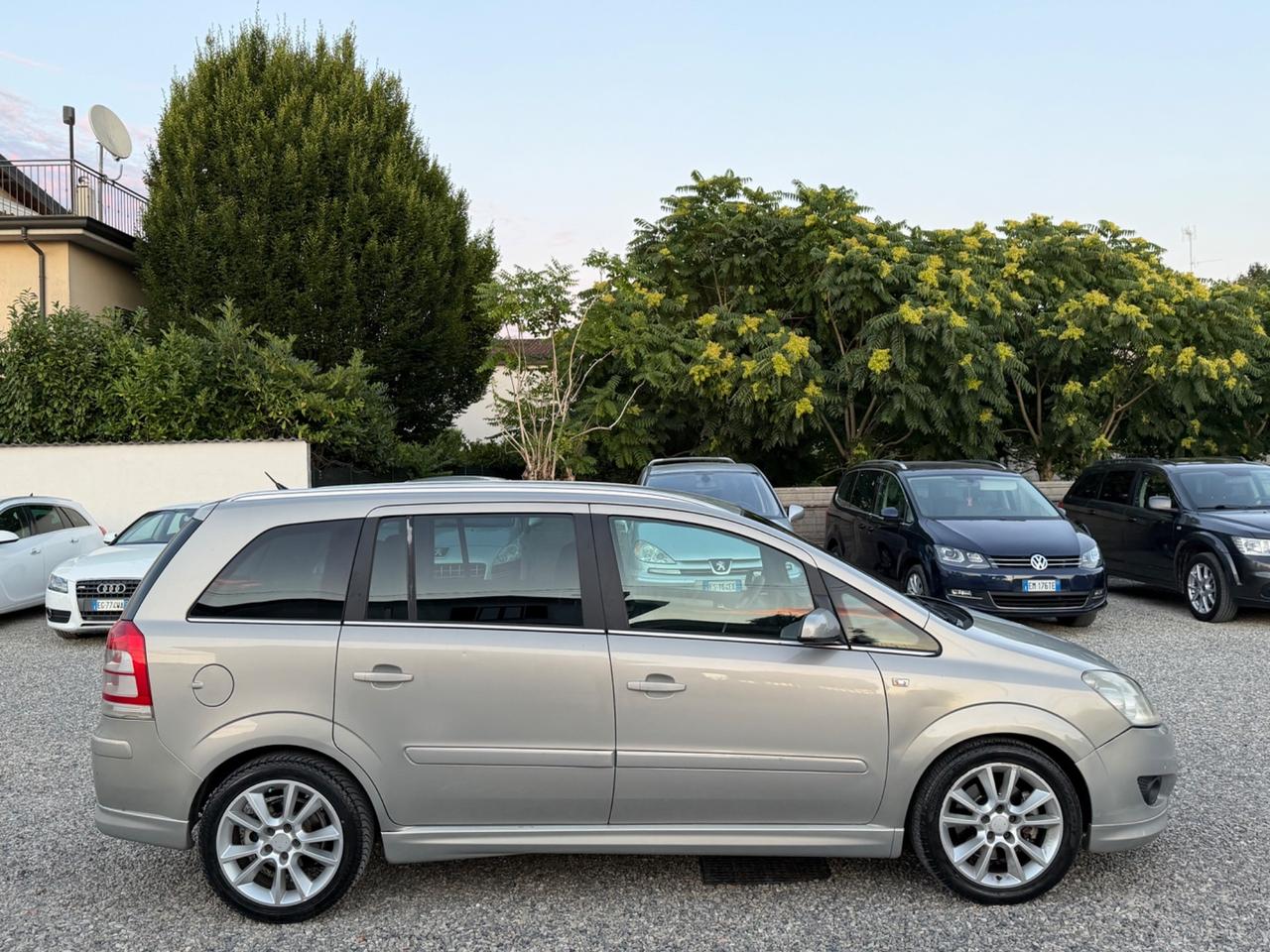 Opel Zafira 1.9 CDTI 120CV Cosmo