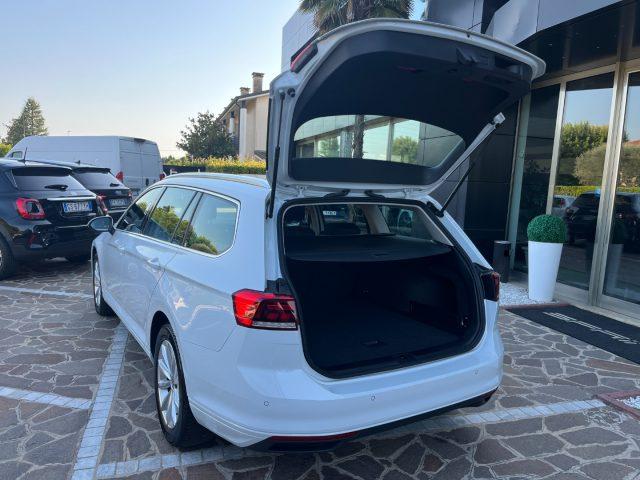 VOLKSWAGEN Passat Variant 2.0 TDI SCR 150CV EVO DSG BUSINESS
