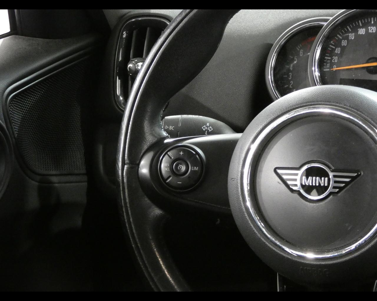 MINI Mini Countrym.(F60) - Mini 1.5 One Hype Countryman