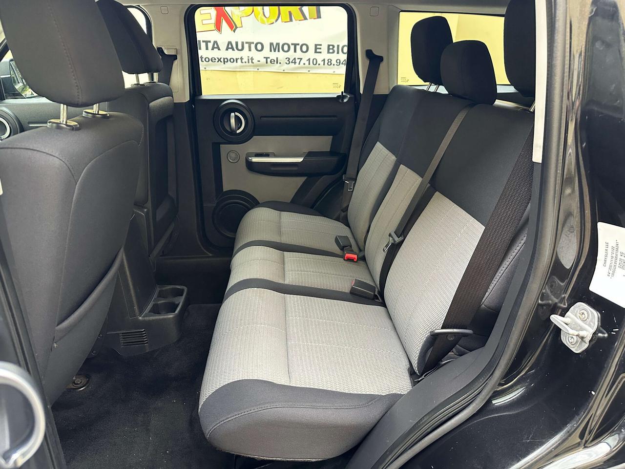 Dodge Nitro 2.8 CRD DPF SXT 4WD Auto