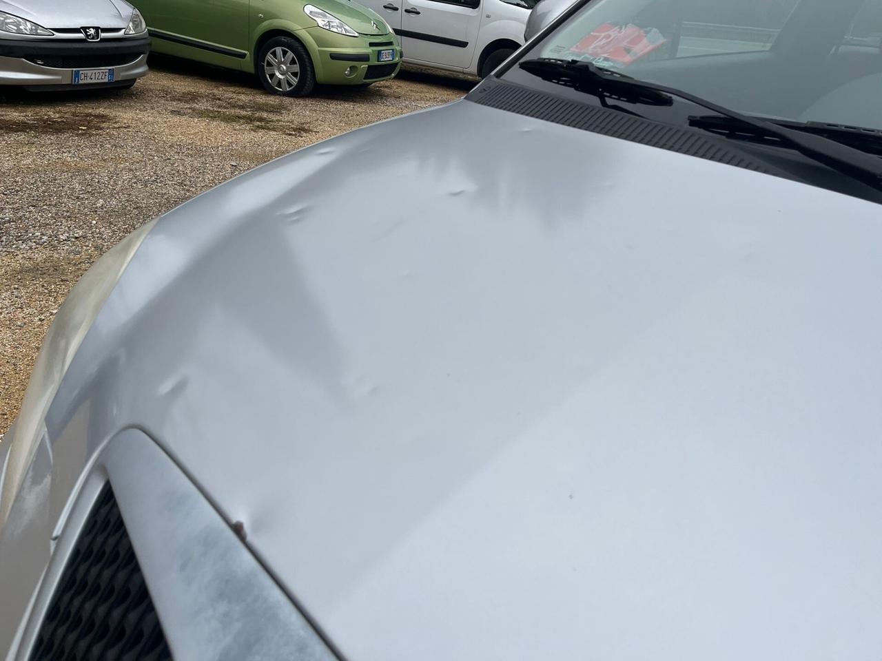 Lancia Ypsilon 1.2 Benzina/GPL - Neopatentato