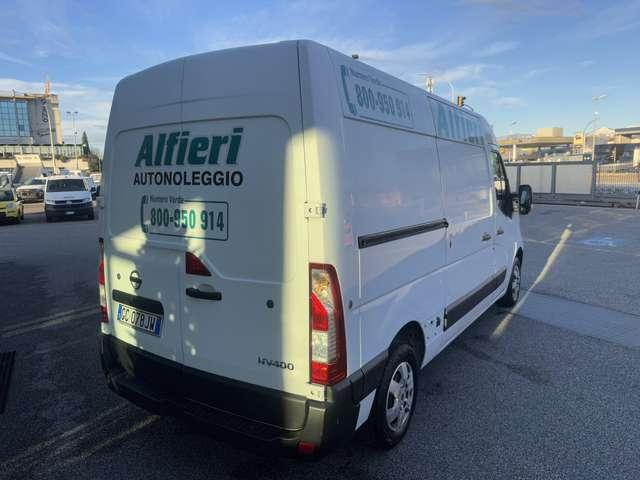 Nissan NV400 35 2.3dCi FurgL2H2 130cv E6B 3000x1780x1900 kg1381