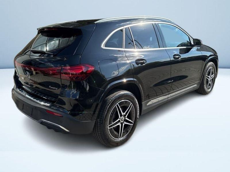Mercedes-Benz EQA 300 4Matic AMG Line Advanced Digital Edition