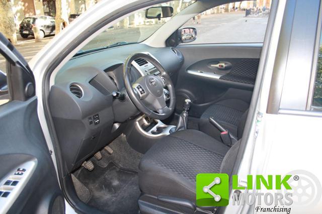 TOYOTA Urban Cruiser 1.4 D-4D 90 CV 4x4 Luxury