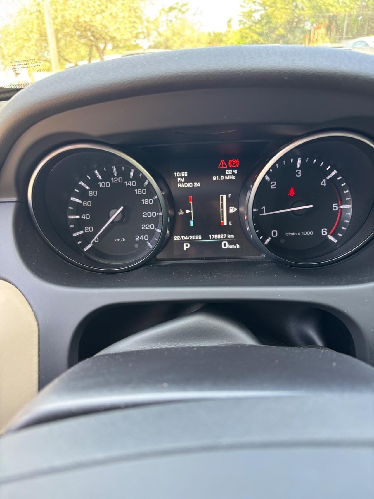 Land Rover Discovery Sport 2.0 TD4 180 CV HSE Luxury