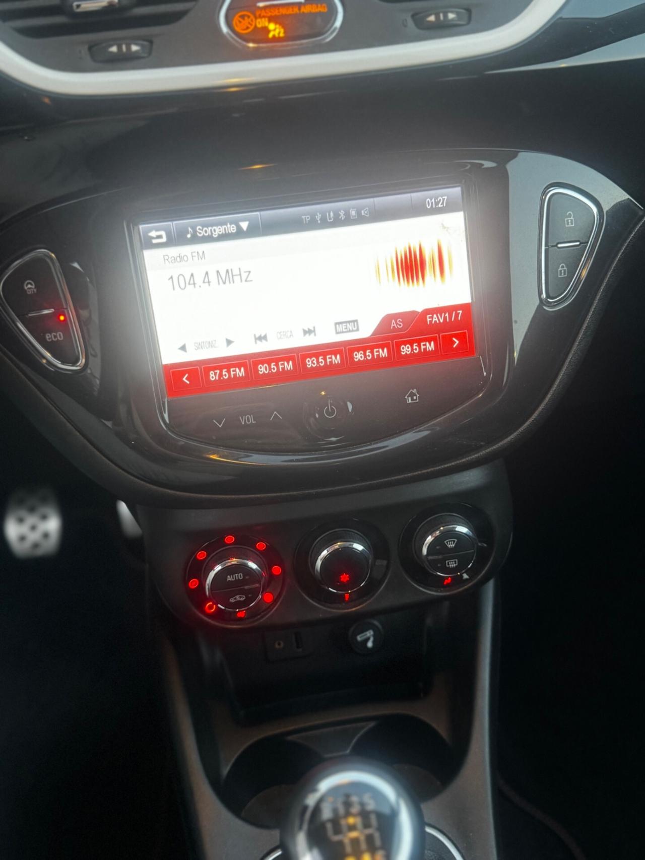 Opel Corsa 1.3 CDTI ecoFLEX S&S b-Color 2015
