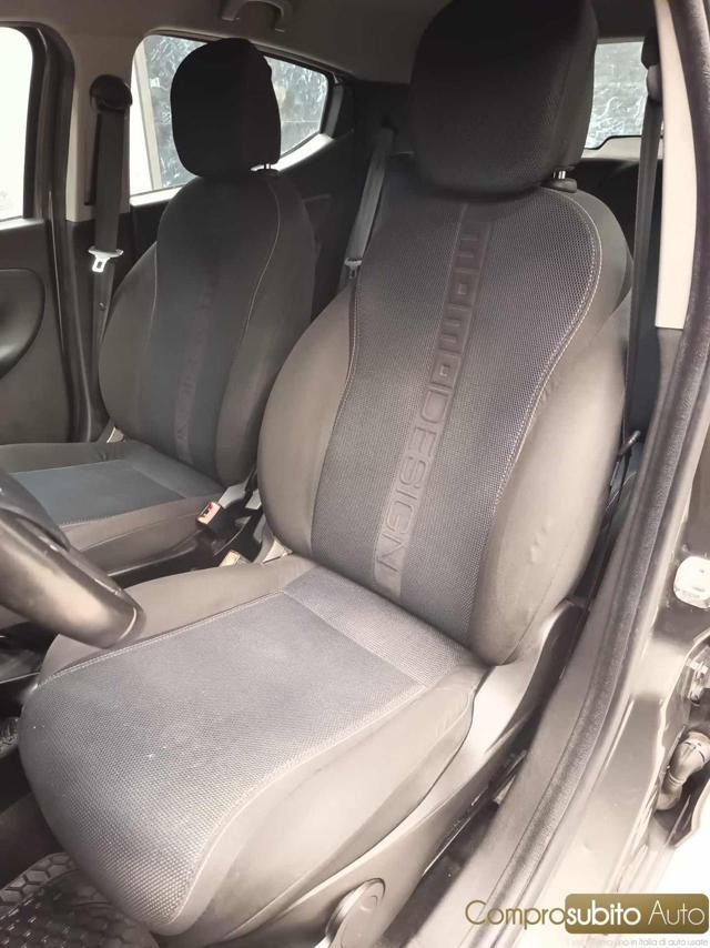 LANCIA Ypsilon 1.2 69 CV 5 porte Gold