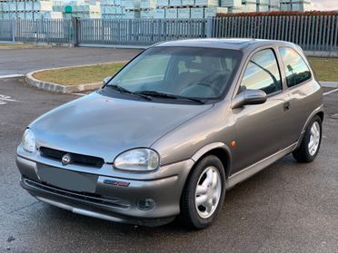 Opel Corsa 1.6 16V cat 3 porte GSi