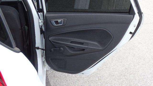 FORD Fiesta 1.5 TDCi 75CV 5 porte, Neo Patentati, Garanzia..