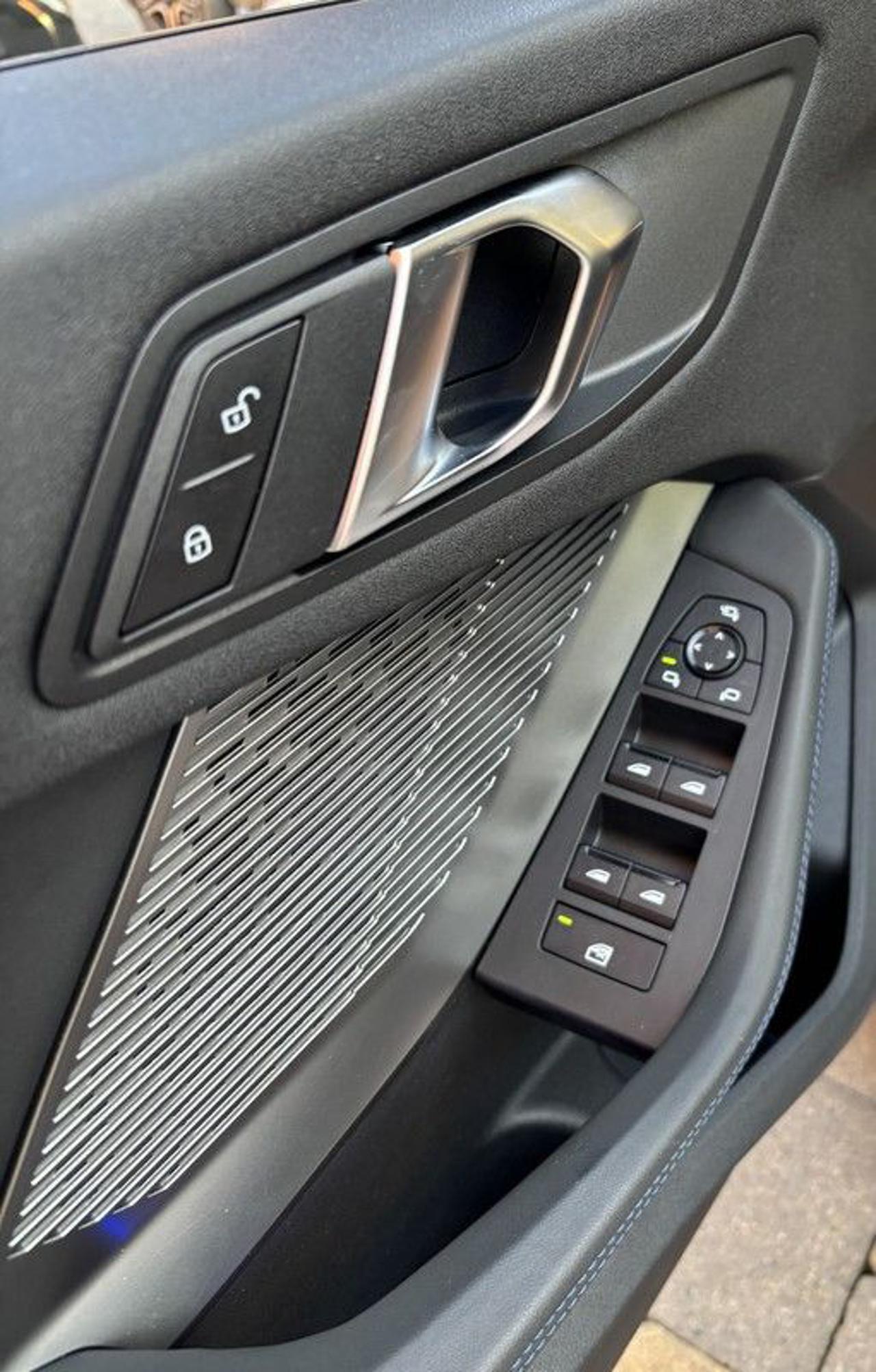 BMW 118 d MSport Pro FARI LASER-NAVI-18"