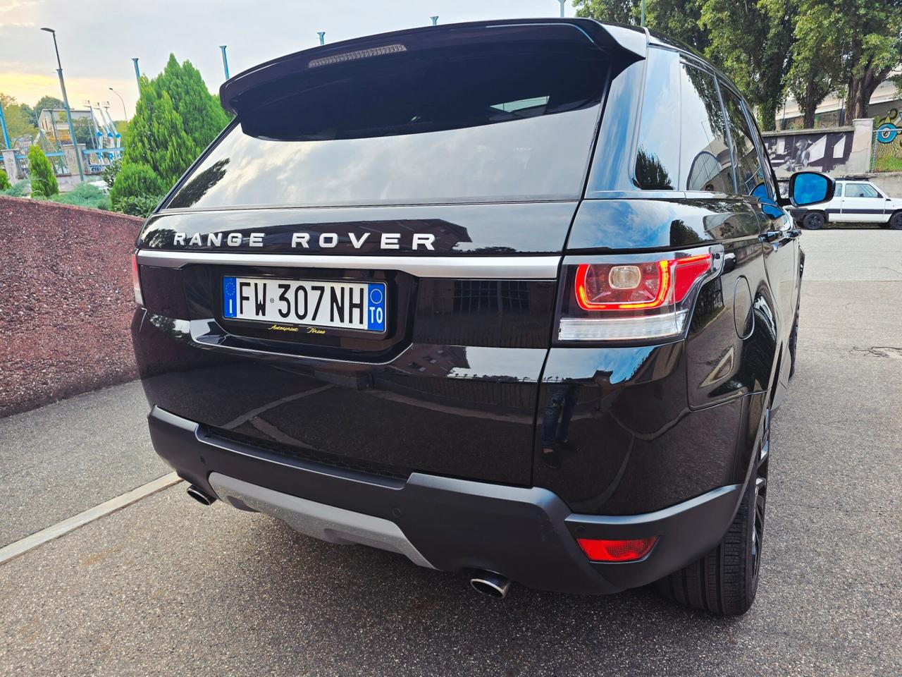 RANGE ROVER Sport HSE R-Dynamic 3.0 TDV6 249cv AWD