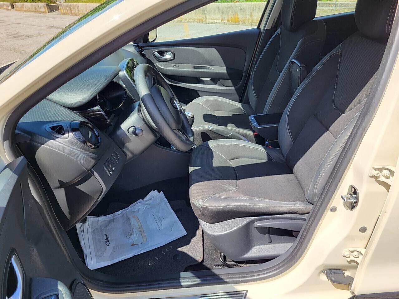 RENAULT Clio SW 1.5 dCi-UNICO PROPR-6B-REVISIONI