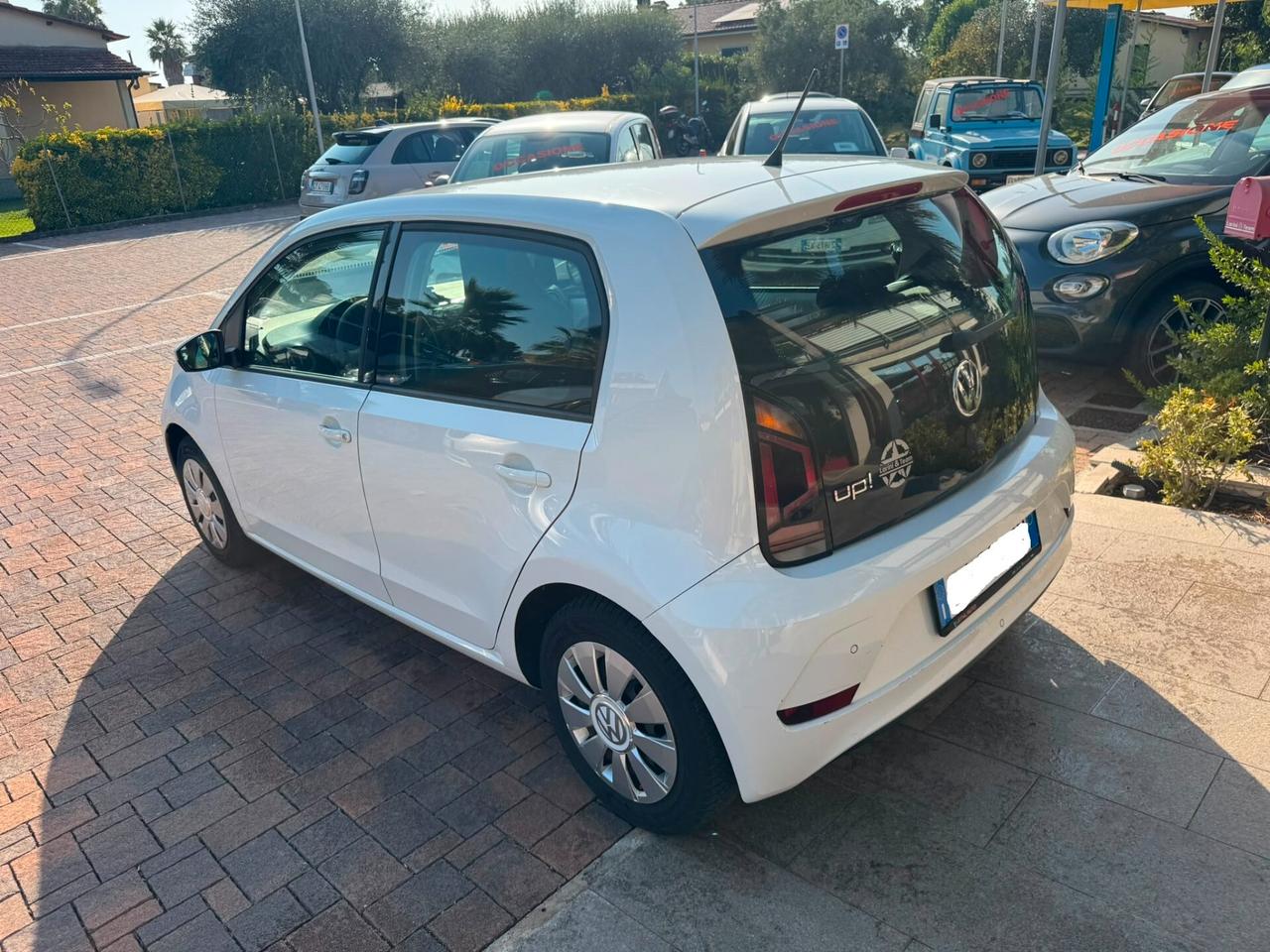 Volkswagen up! 1.0 5p. move