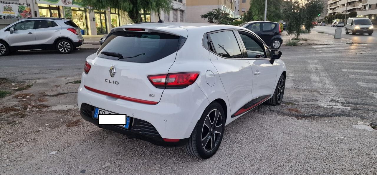Renault Clio 1.5 dCi 8V 90CV Start&Stop Energy 12/2012
