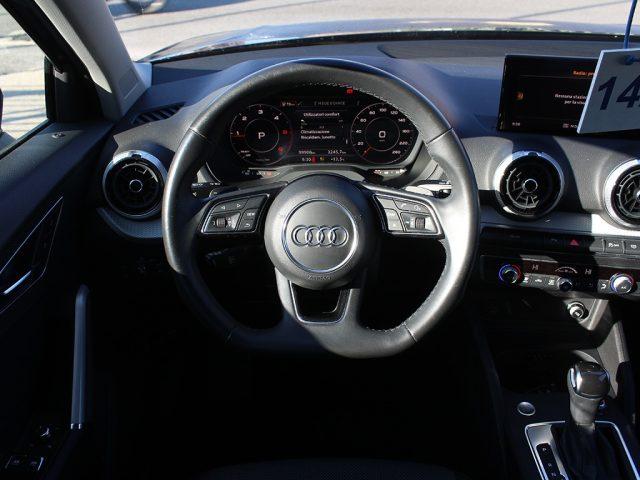 AUDI Q2 35 TDI quattro S tronic Identity Black