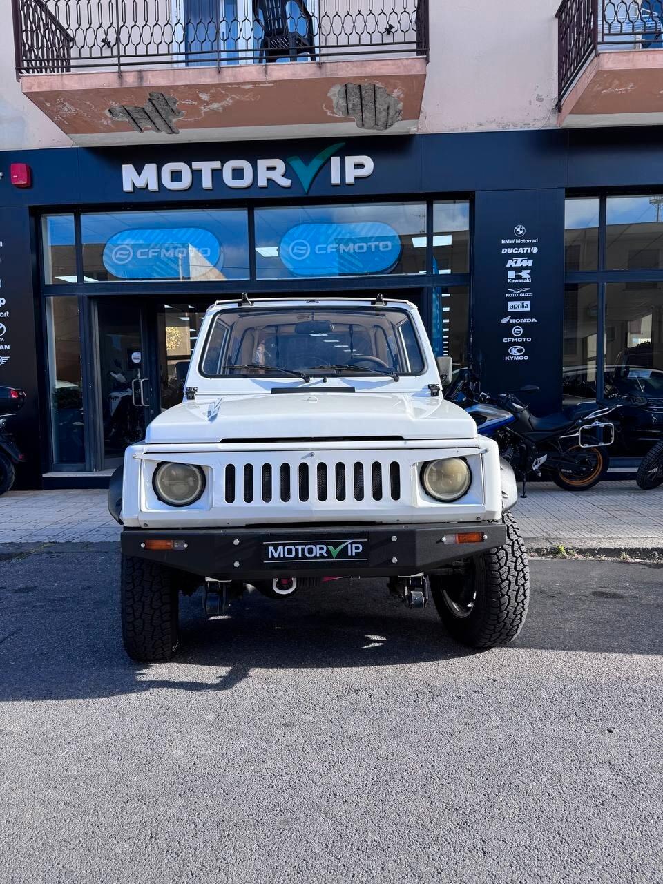Suzuki SJ Samurai SJ410 Cabriolet De Luxe