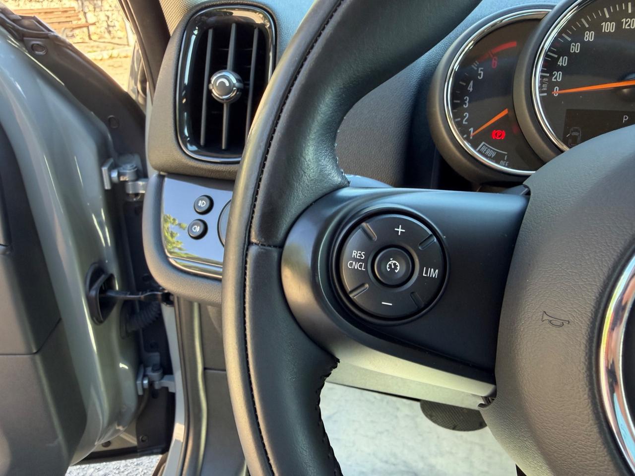 Mini Cooper D Countryman 2.0 Business
