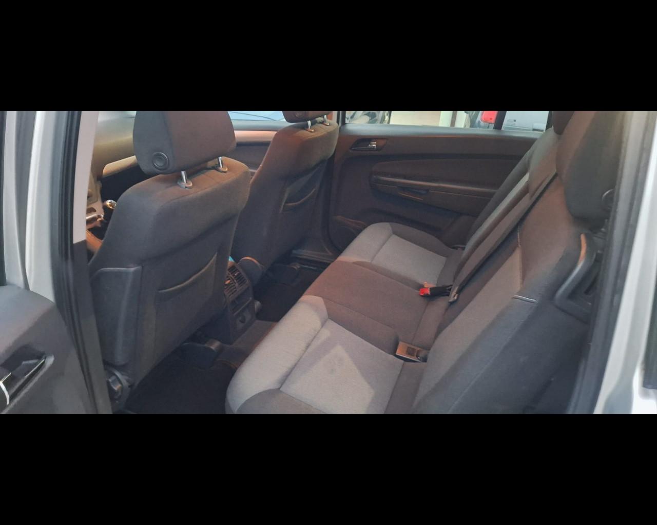 OPEL Zafira 1.6 16V ecoM 94CV Enjoy