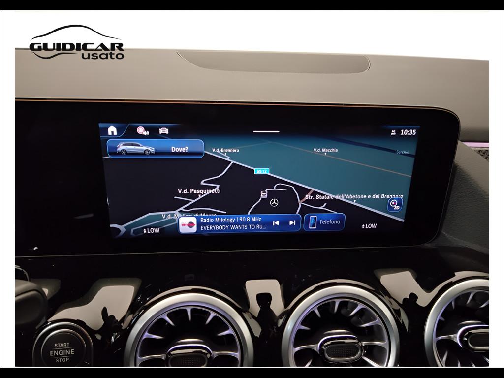 Mercedes-Benz Classe B - W247 2023 - B 180 d AMG Line Advanced Plus auto