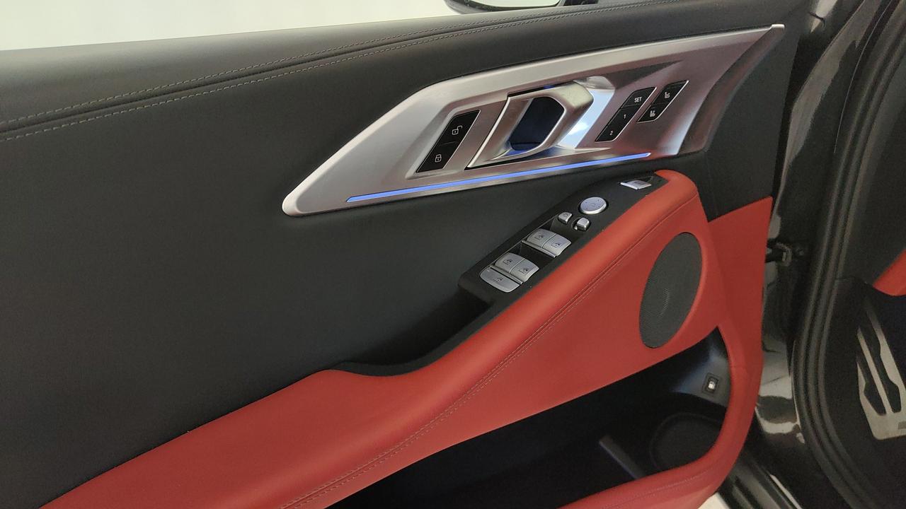 BMW XM G09 - XM 4.4 phev auto