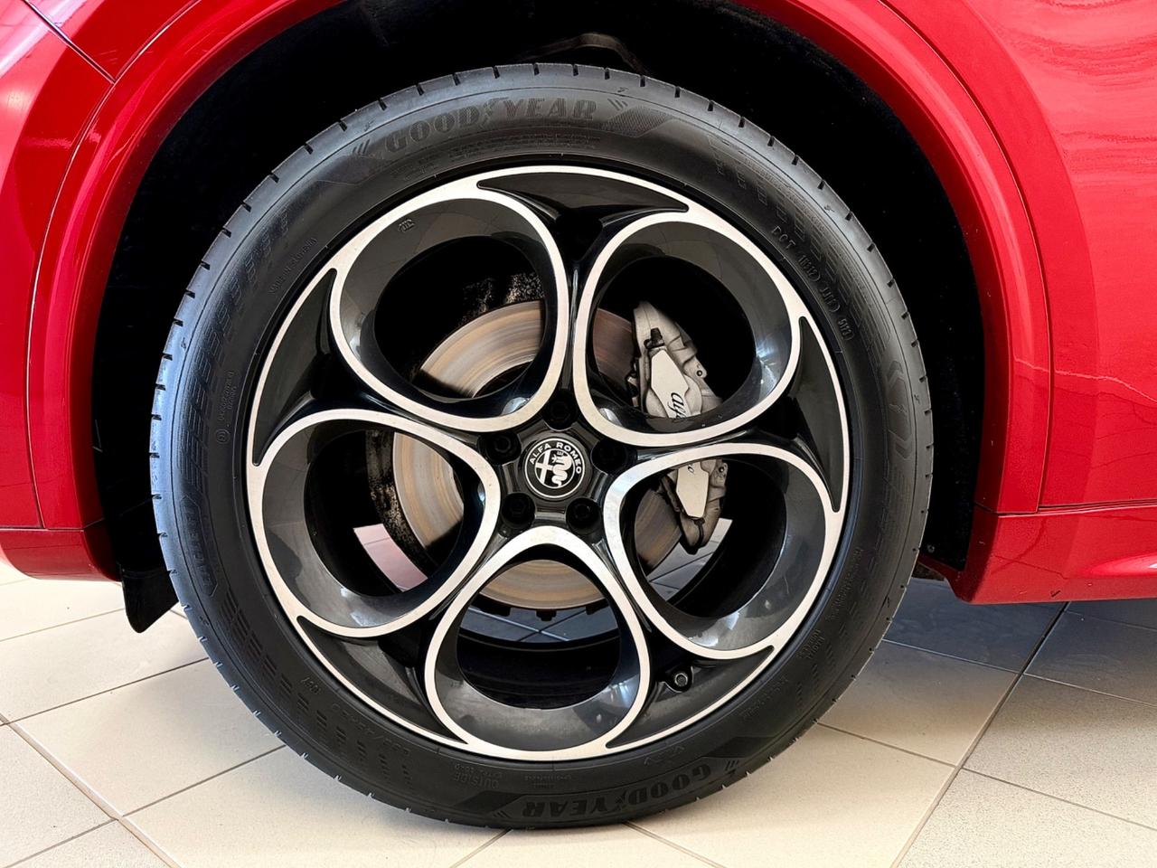 Alfa Romeo Stelvio 2.2 Turbodiesel 210 CV AT8 Q4 Veloce