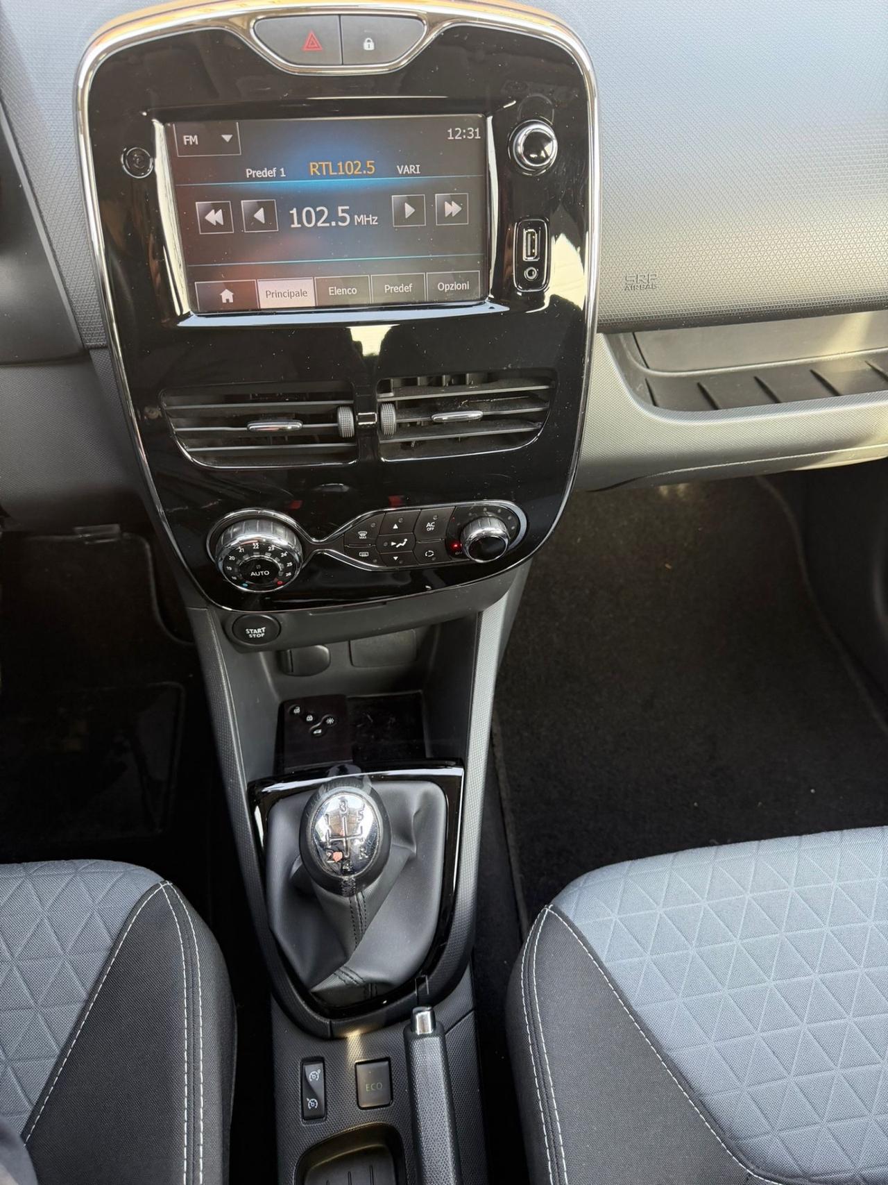 Renault Clio 1.5 dCi 8V 90CV Start&Stop 5 porte Energy neopatentati