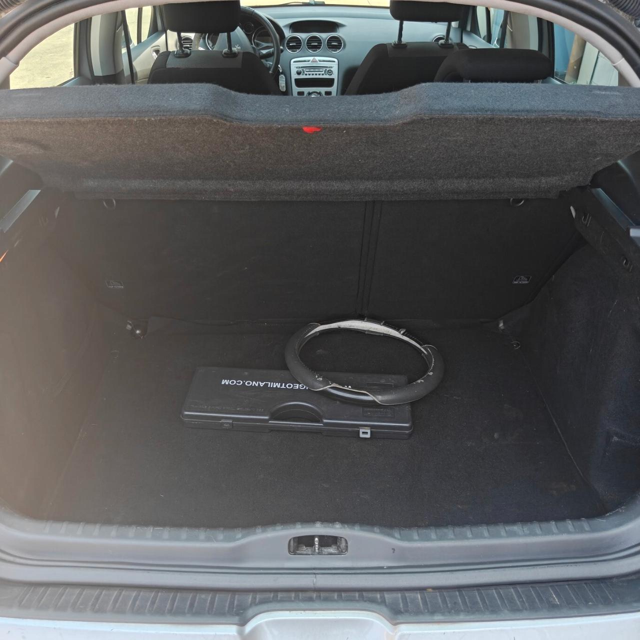 Peugeot 308 1.6 VTi 120CV 5p. Tecno