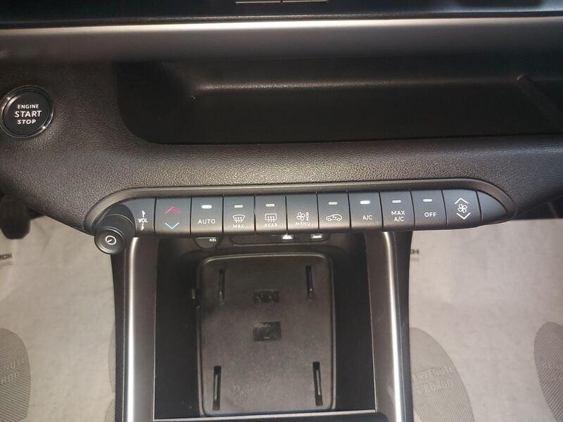 Jeep Avenger 1.2 Turbo Summit