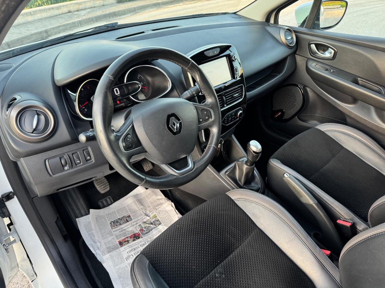 Renault Clio dCi 8V 90 CV Start&Stop 5 porte Energy Duel2