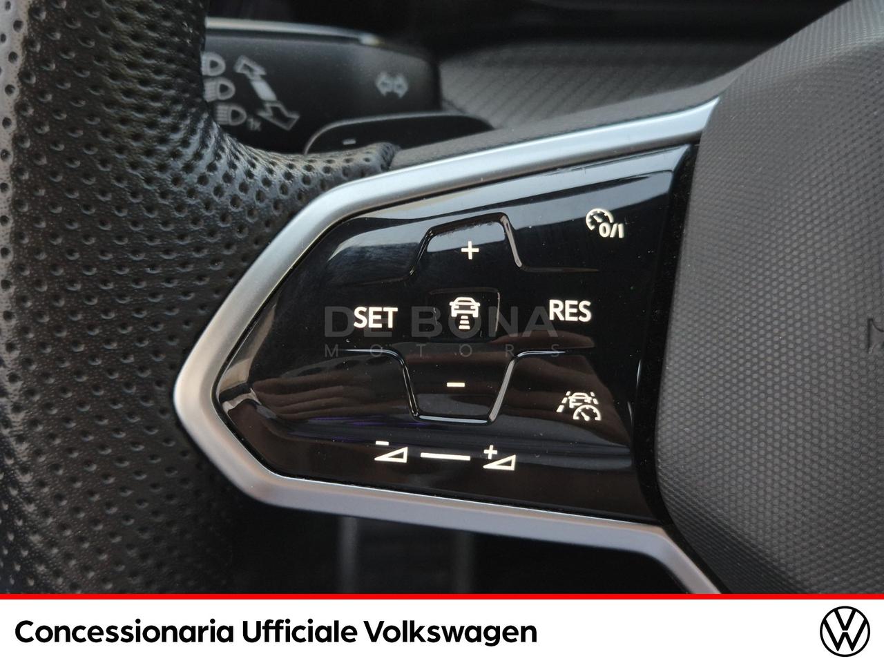 Volkswagen Golf 1.5 etsi evo r-line 150cv dsg