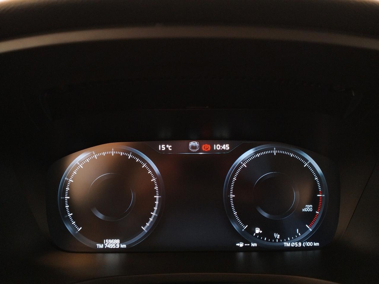VOLVO V60 2.0 b4 Momentum Business auto - IVA ESPOSTA