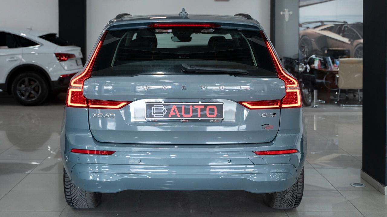 Volvo XC 60 XC60 B4D 2.0 GEARTRONIC AWD MOMENTUM SPORT LED NAVI FULL OPTIONAL