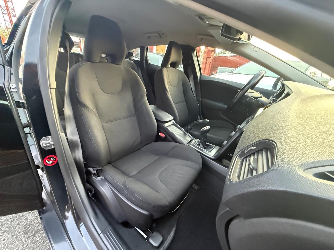 V40 D2 1.6 Summum-rate-( 125 Mila km ) -rate