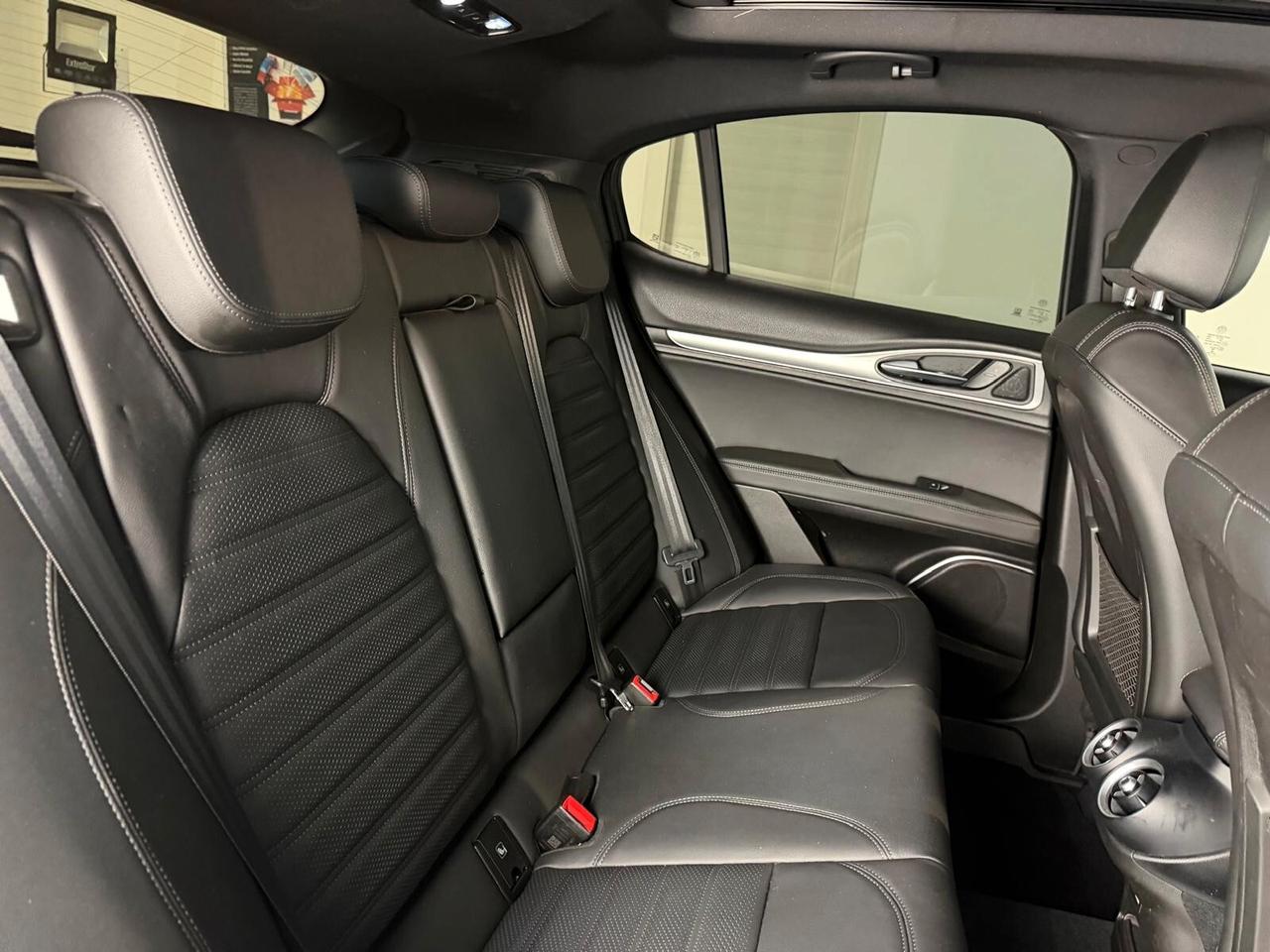 Alfa Romeo Stelvio 2.2 Diesel 210CV Q4 VELOCE-TETTO PANO.