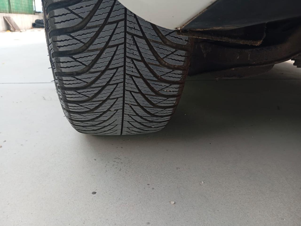 Volvo V40 " KM CERTIFICATI "
