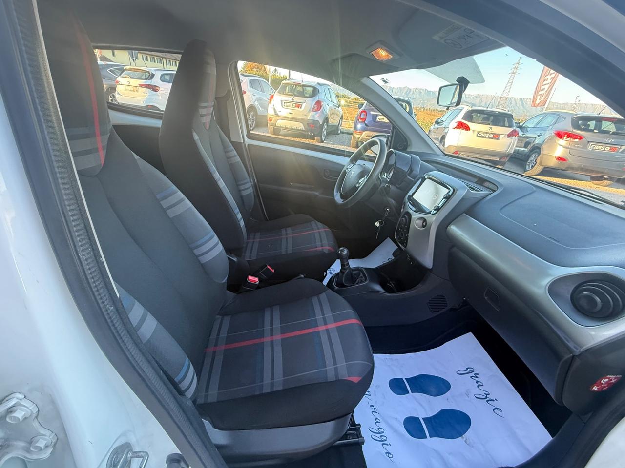 Peugeot 108 VTi 68 5 porte Allure TOP!
