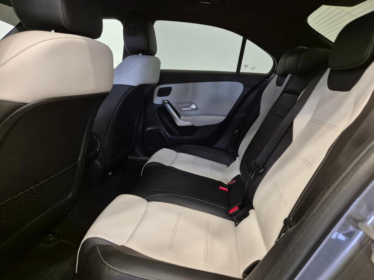 Mercedes A 220 Sedan 4Matic 7G-DCT AMG - Cerchi 20 OMOLOGATI