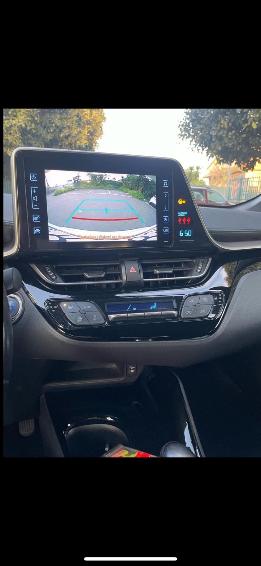 Toyota C-HR Style