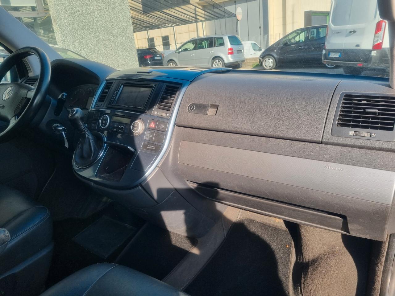 VOLKSWAGEN MULTIVAN 2.5 TDI 130CV COMFORTLINE