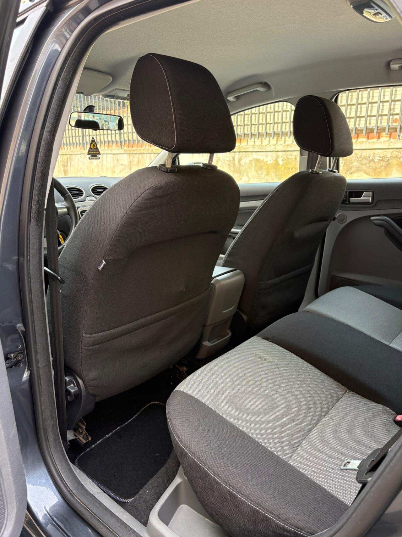 Ford Focus 1.6 GPL solo 13000km