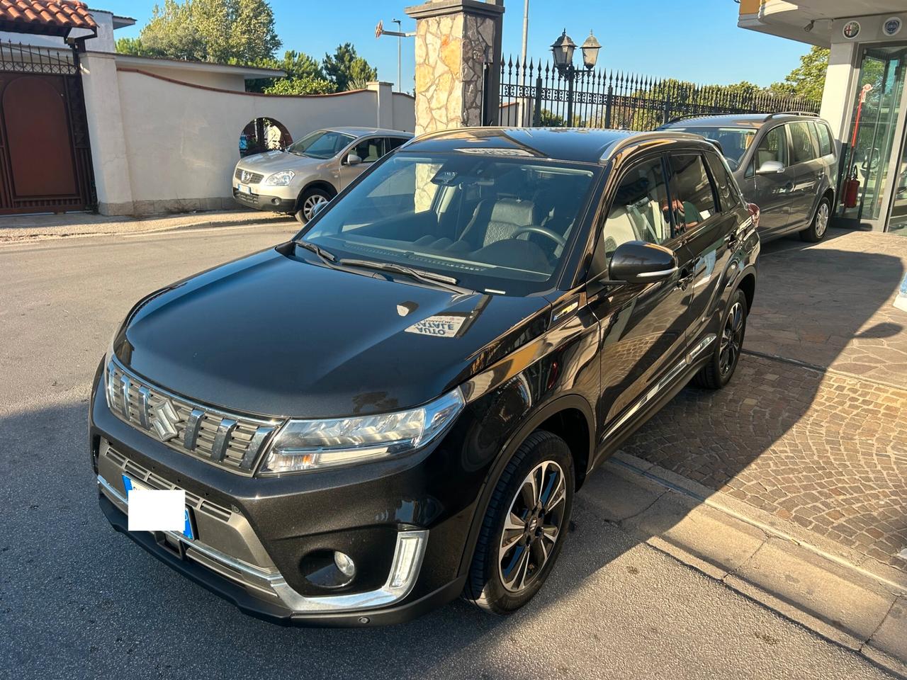 Suzuki Vitara 1.4 Hybrid Top