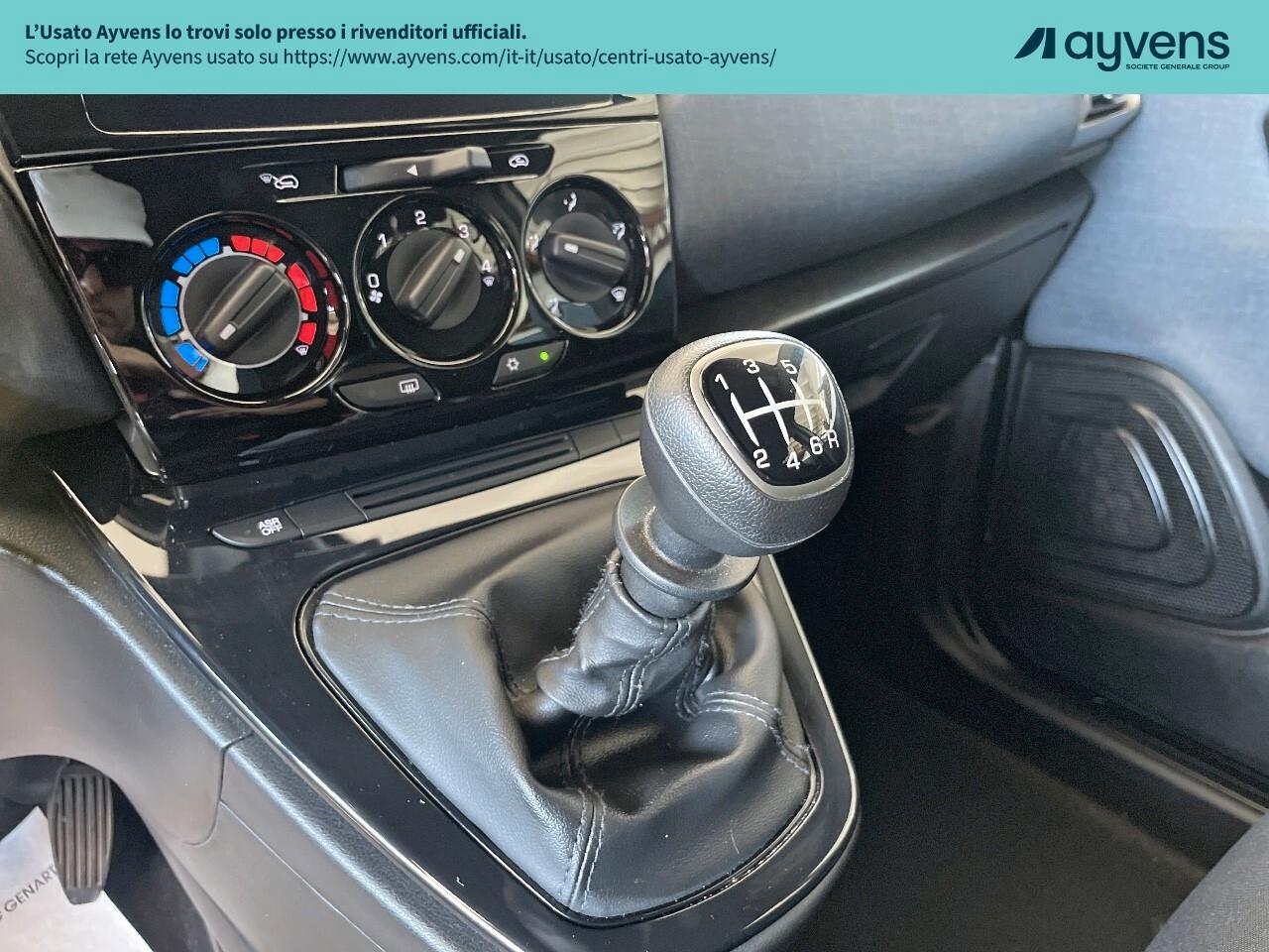 Lancia Ypsilon 1.0 FireFly 5 porte S&S Hybrid Gold