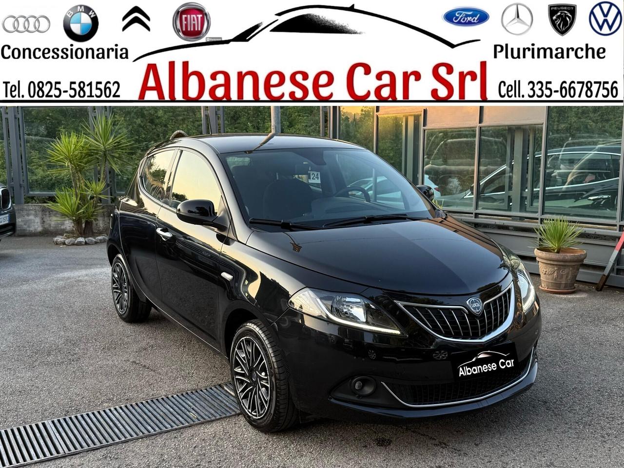 Lancia Ypsilon 1.0 FireFly S&S Hybrid Gold