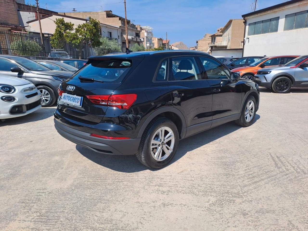Audi Q3 35 TDI S tronic Business