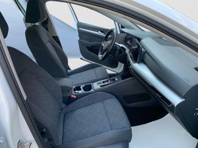 VOLKSWAGEN Golf 1.0 eTSI EVO DSG Life